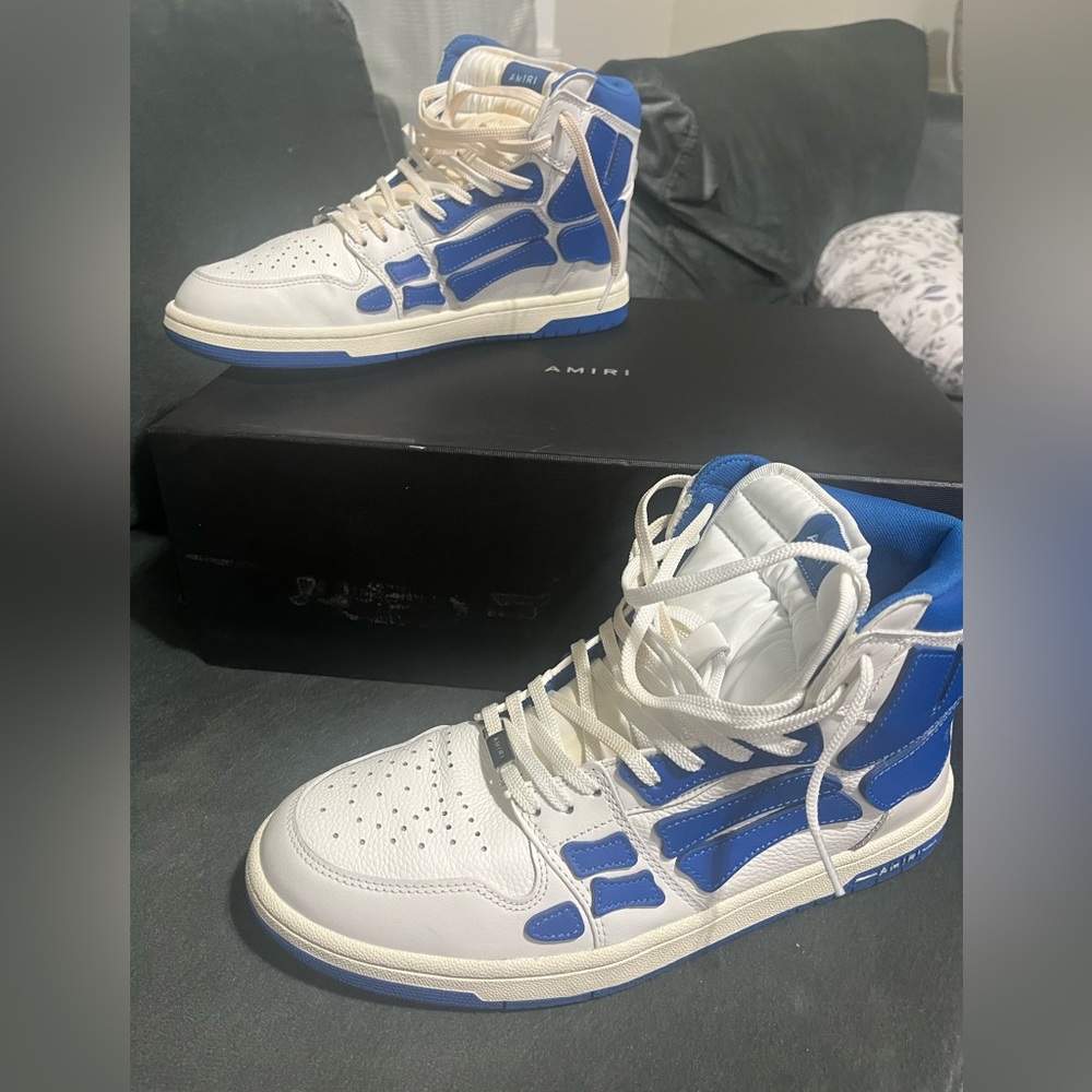 Men AMIRI sneakers worn hand full of times ones with box